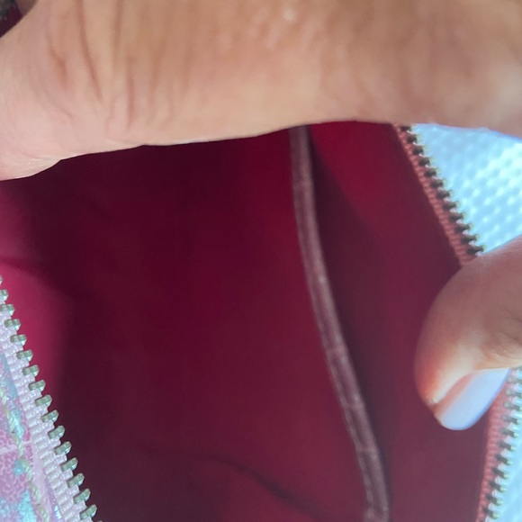 Pink & Silver Over the Shoulder Pocket book - Picture 4 of 6